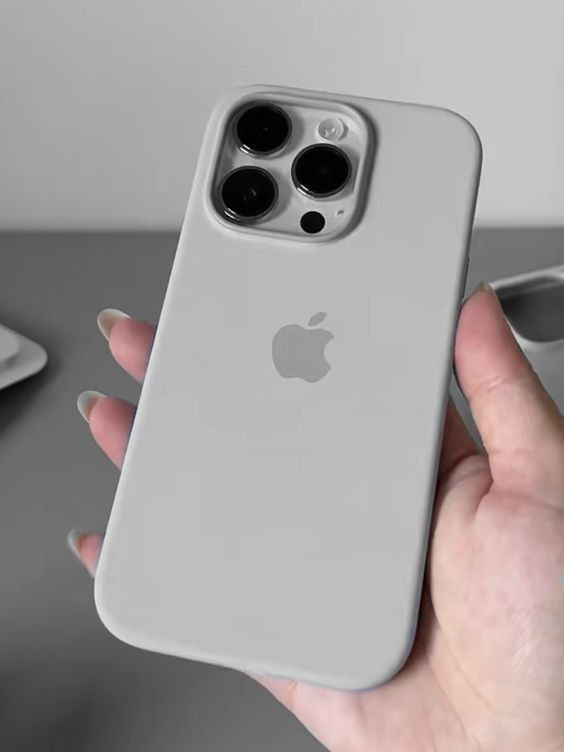 iPhone Liquid Silicone Logo Case (Gray)