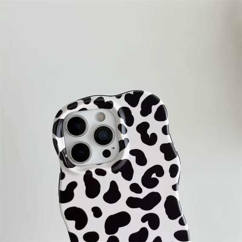 Wavy Bumper Cute Leopard Print Protection Pre-Order iPhone Silicone Case