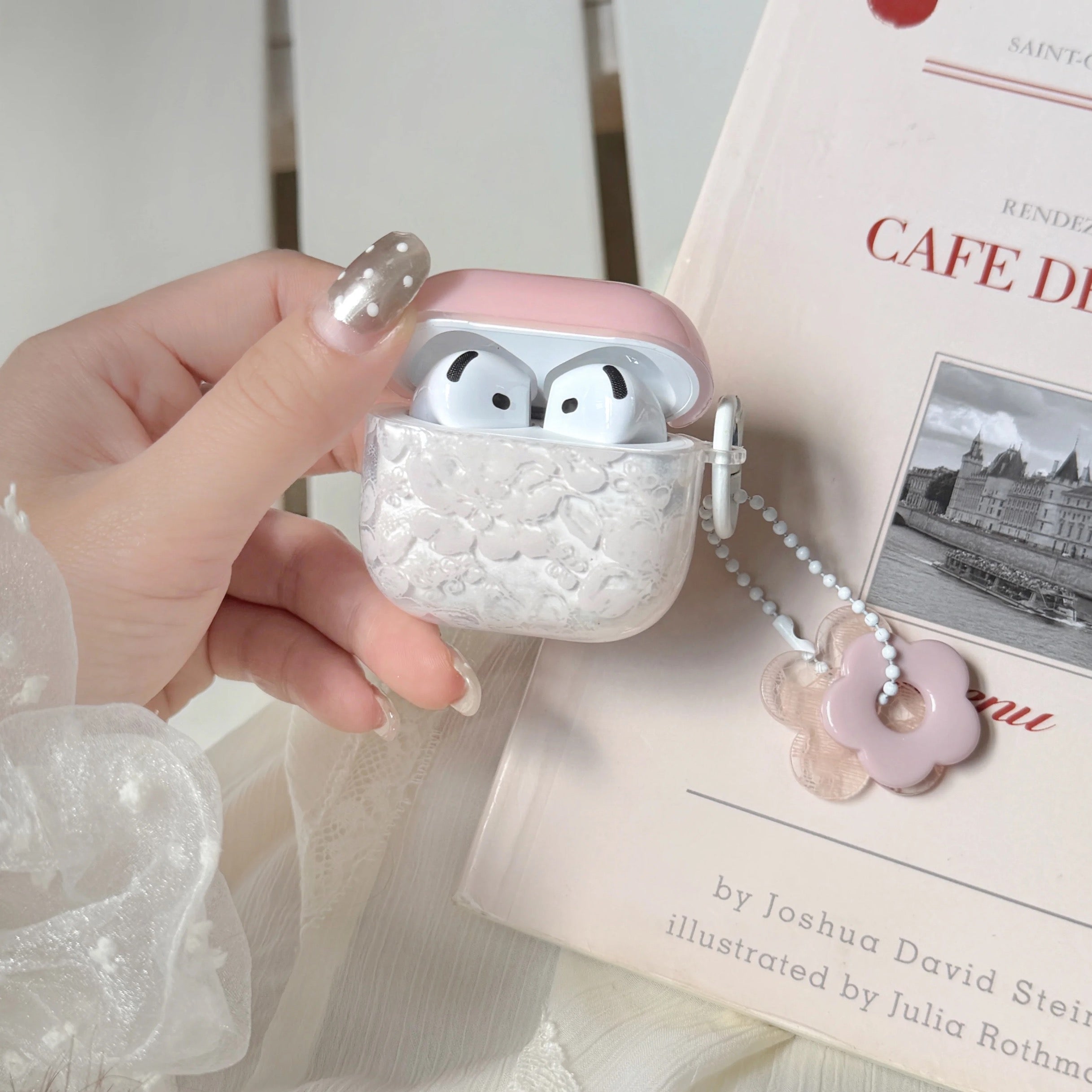 Luxury Lace Airpod Pre-Order Case With Ring