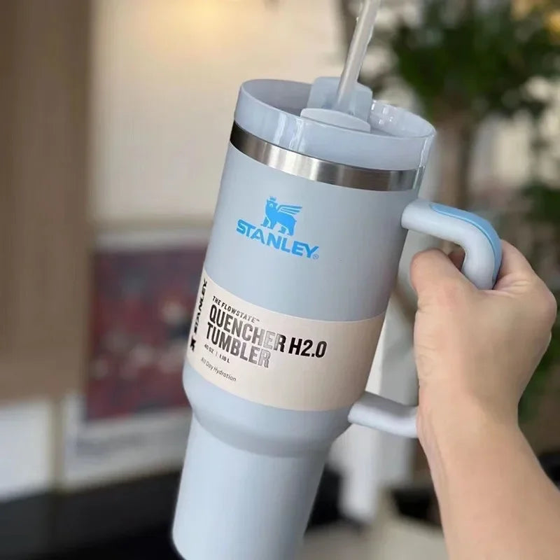 Luxury Branded Stainless Steel Vacuum Insulated Tumbler With Lid & Straw