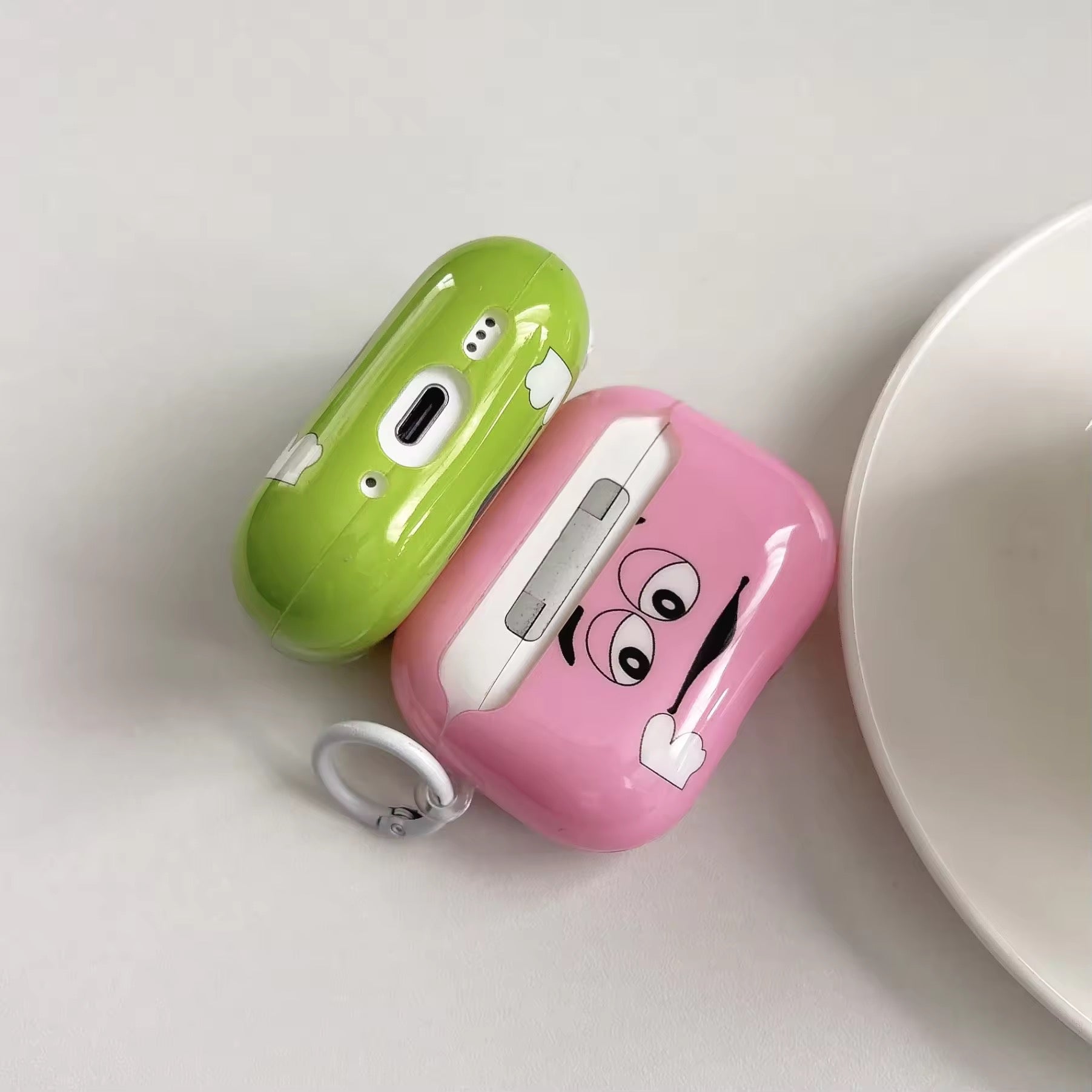M&M Chocolate Lovers Glossy Airpod Pre-Order Case With Ring