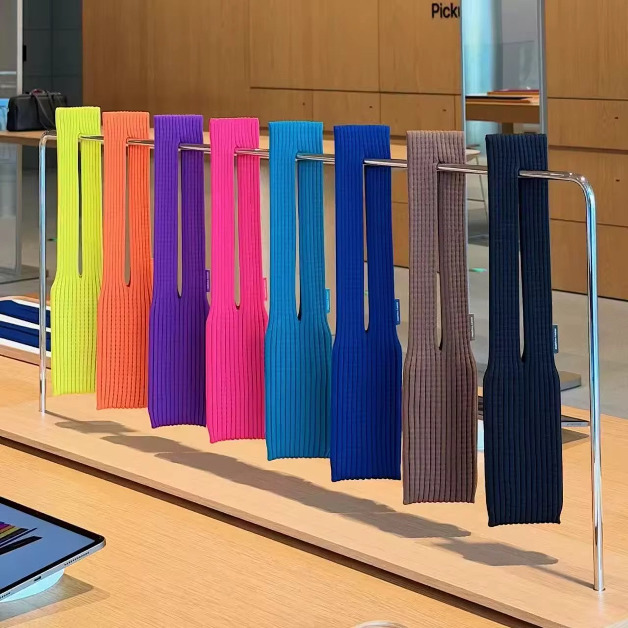 Knitted Phone Pocket Crossbody Pre-Order Trendy iPhone Soft Bag