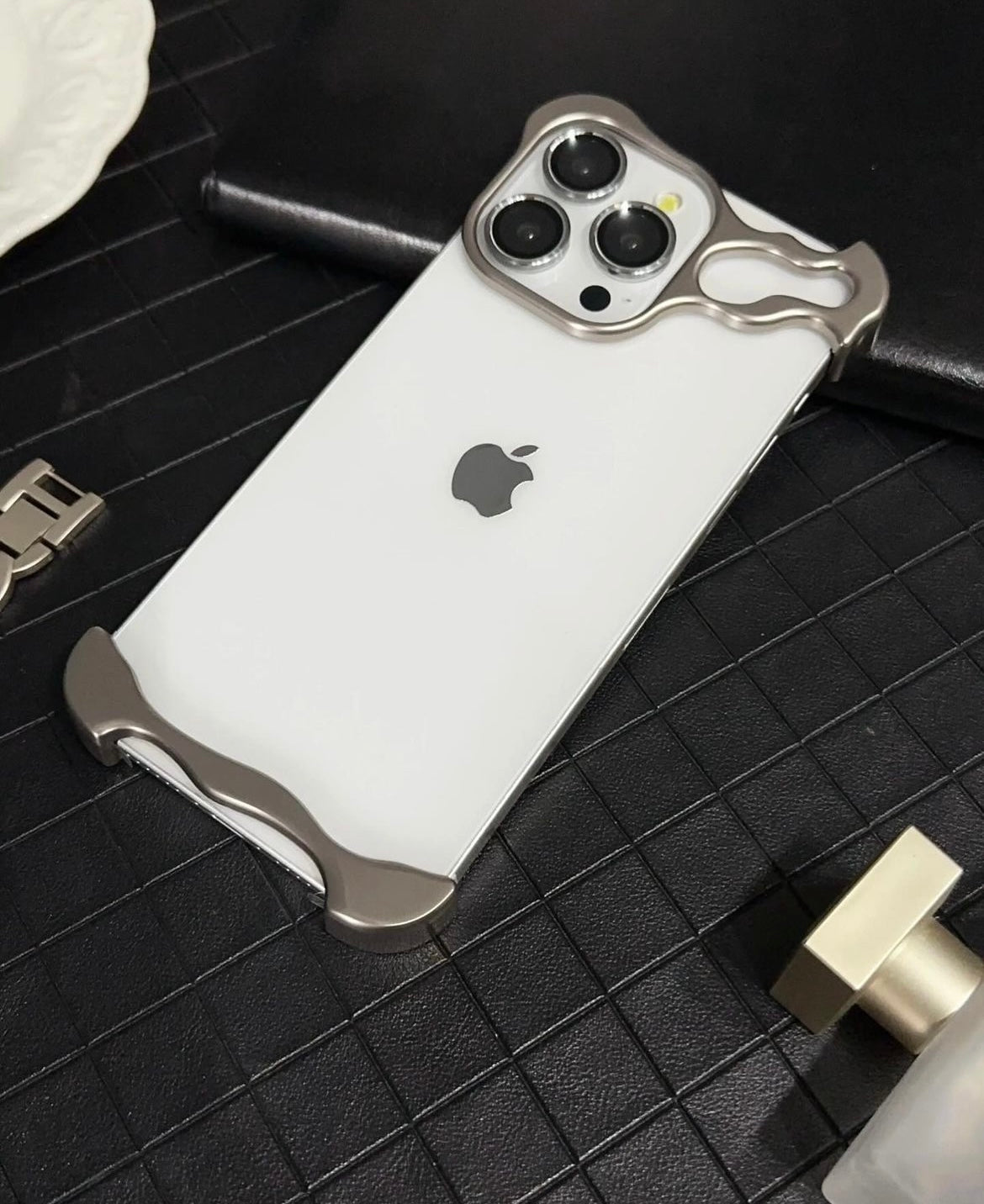 Premium Skeleton Luxury iPhone Sleek Aluminium Metal Bumper Case With Camera Lens Protection