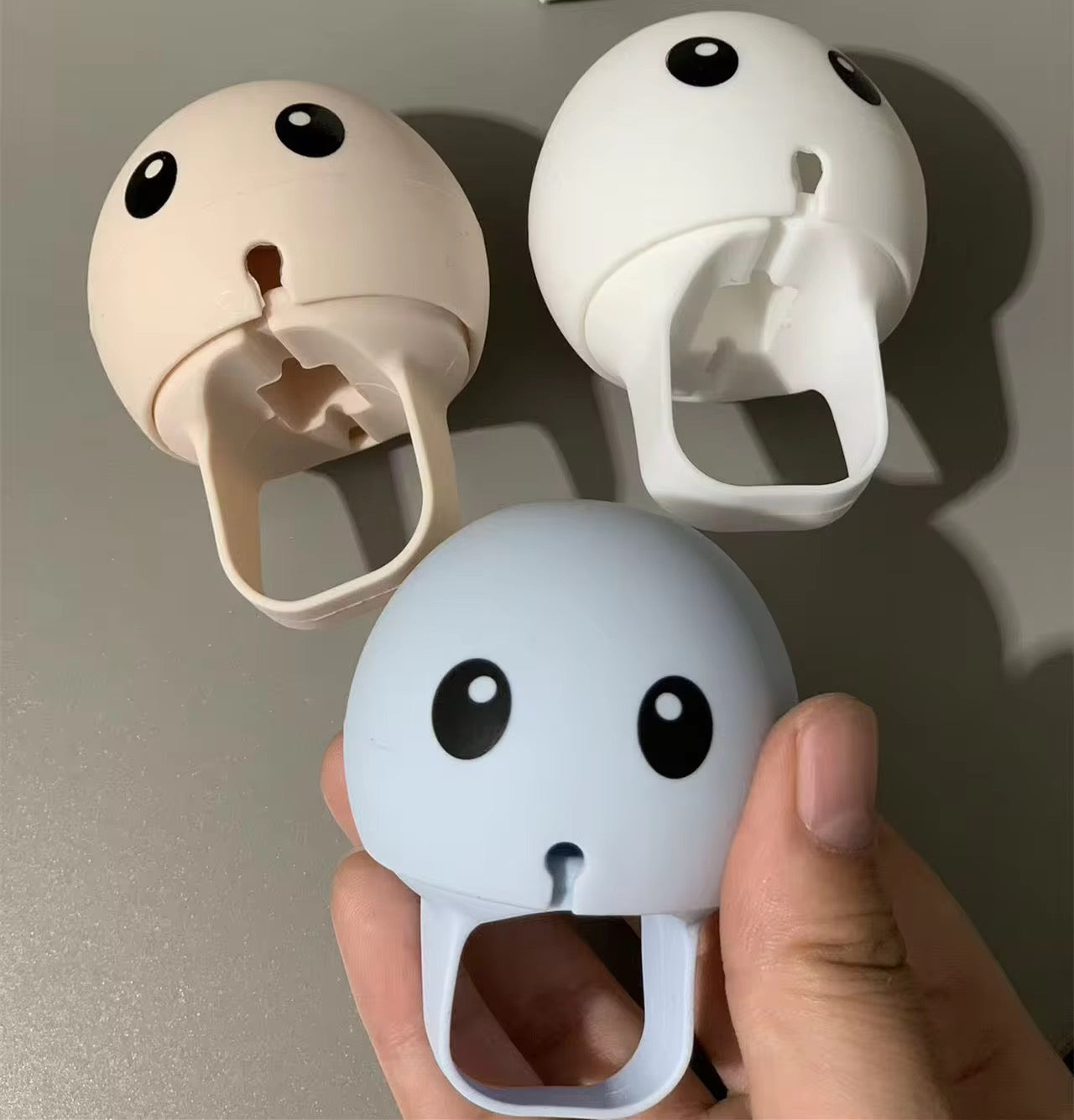 Anti-Tangle Pre-Order Wire & Adapter Rubber Silicone Organizer For Tangle-Free Charging