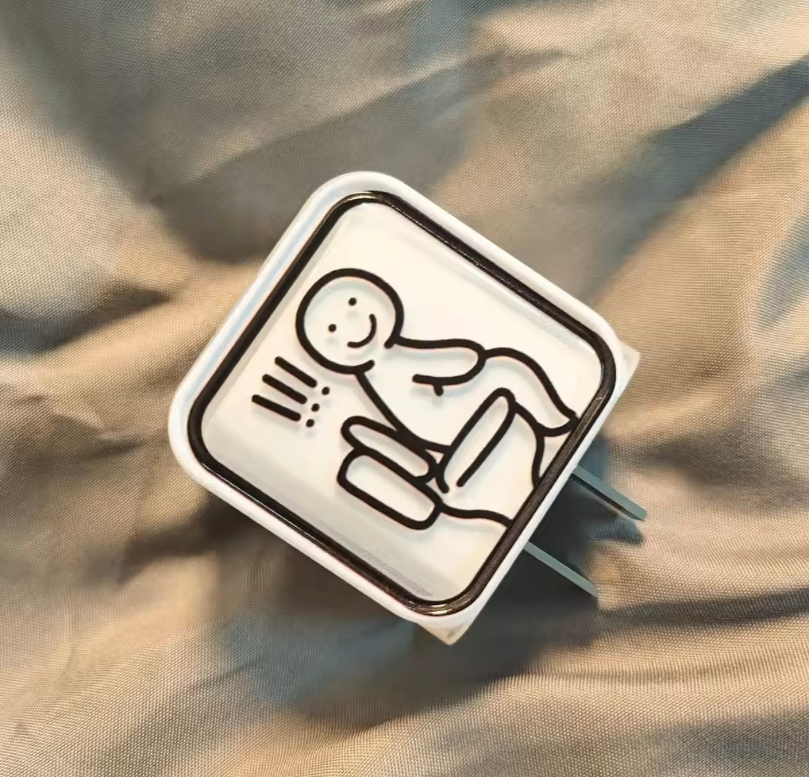 Trendy Toilet Seat Transparent Adapter Charger Cable Wire Protector Set