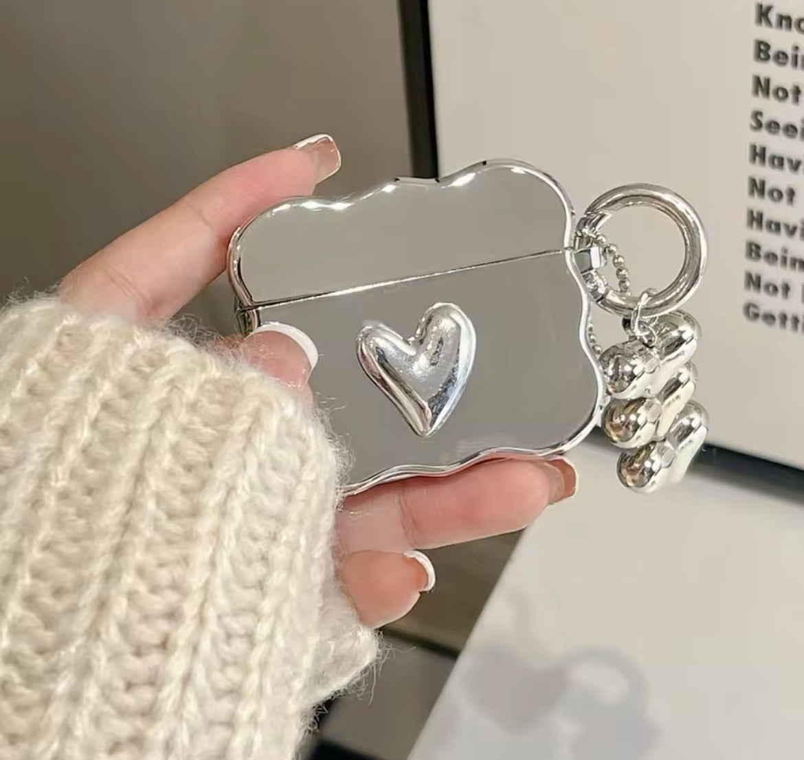 Luxury Electroplated Wavy Silver 3D Heart Charm Airpod Case