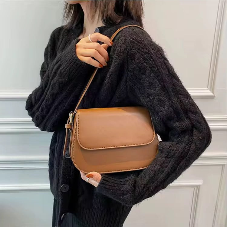 Chich Shoulder Leather Bag