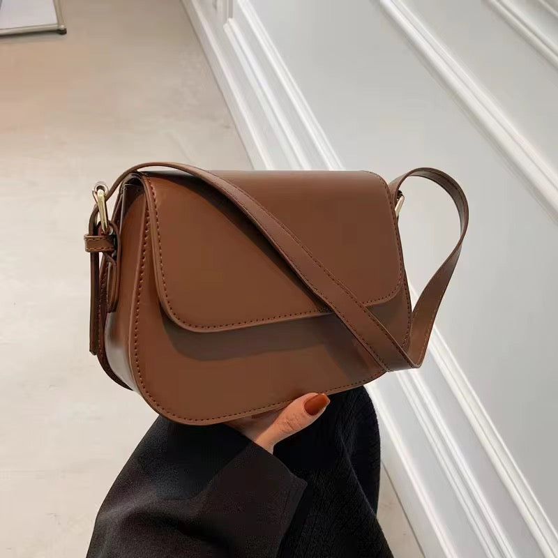 Chich Shoulder Leather Bag