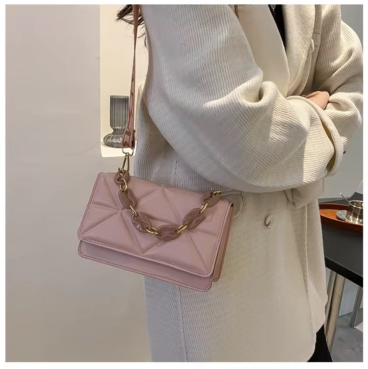 Quilted Chain Shoulder Bag