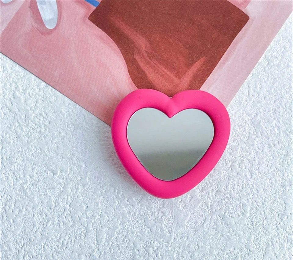 Heart Mirror Bracket Phone Holder