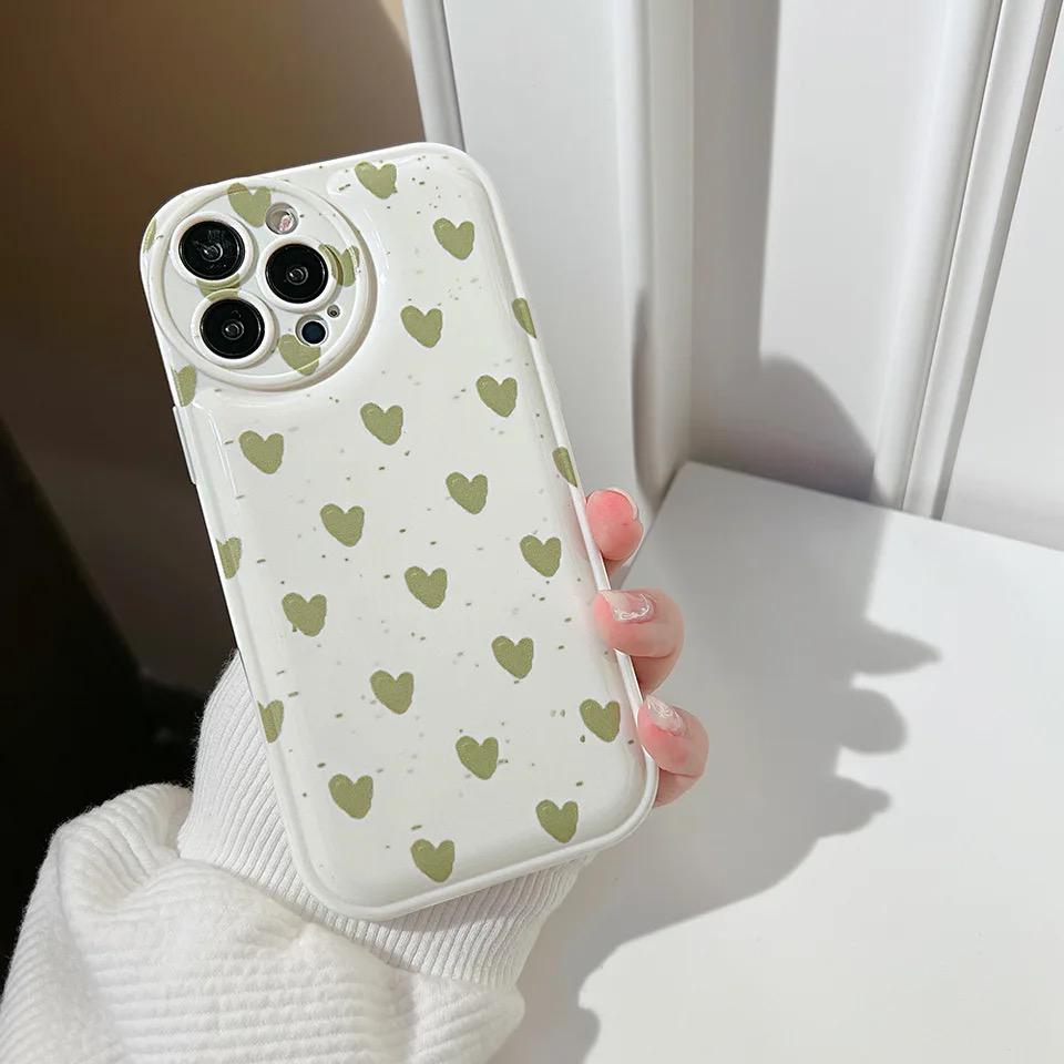 Cute Green Hearts Round Camera iPhone Silicone Case