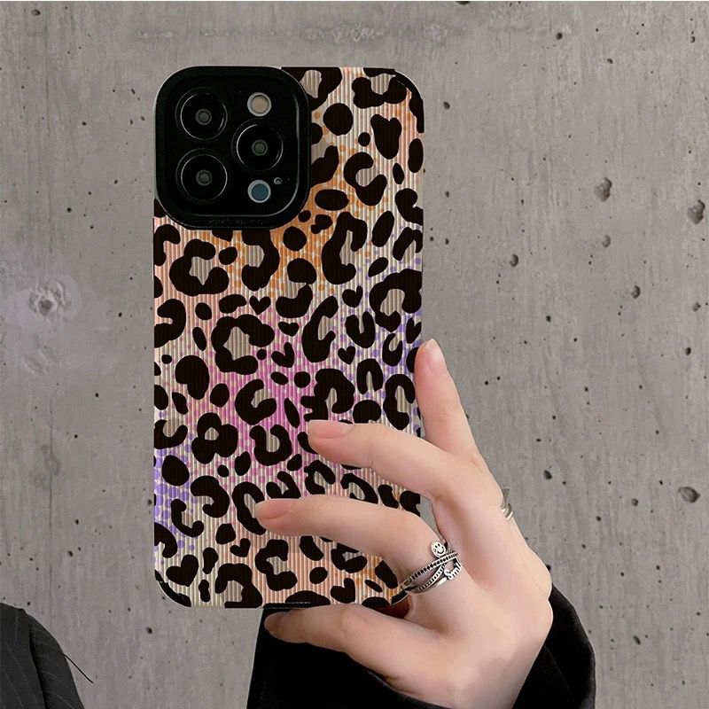 Shaded Leopard iPhone Textured Silicone Case