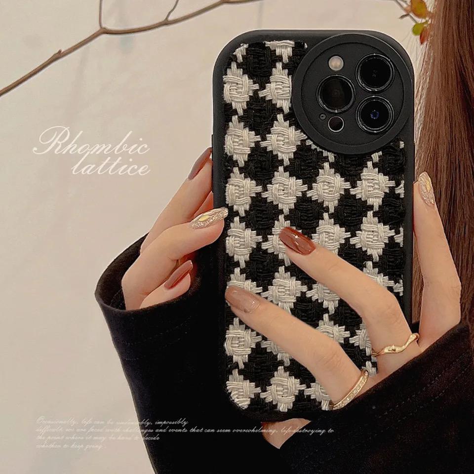 Knitted Cloth Fabric B/W Weave iPhone Silicone Case