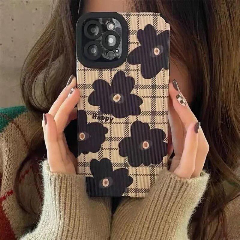 Vintage Checks Retro Floral Flower Textured iPhone Soft Silicone Case