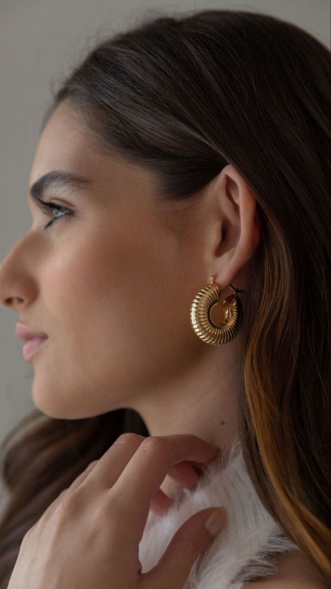 Hana Tube Hoops Earring