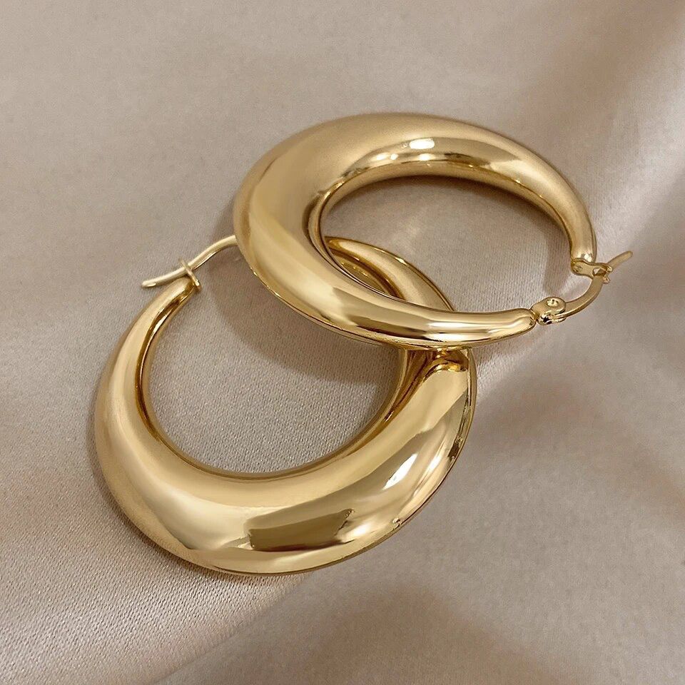 Vintage Classic Hoop Earring