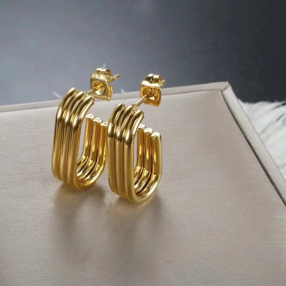 Olimpia Hoop Earring