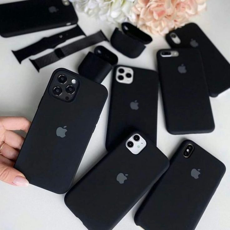 iPhone Liquid Silicone Logo Case (Black)