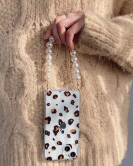 Leopard Pearl Luxury Bracelet Custom Soft Cases