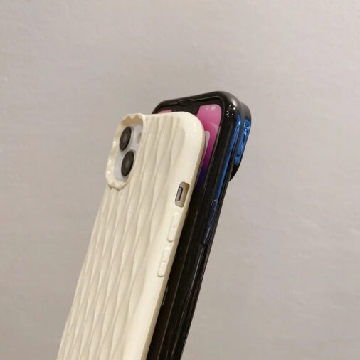 IMG-Wavy Texture Silicone Case